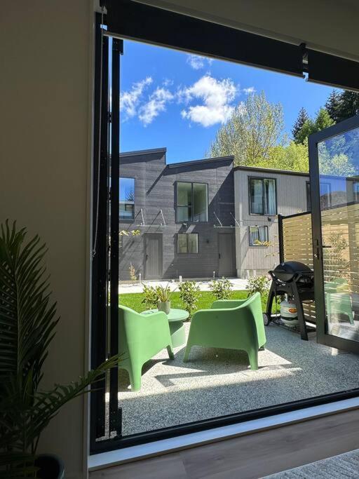 Coronet Peak Villa クイーンズタウン エクステリア 写真